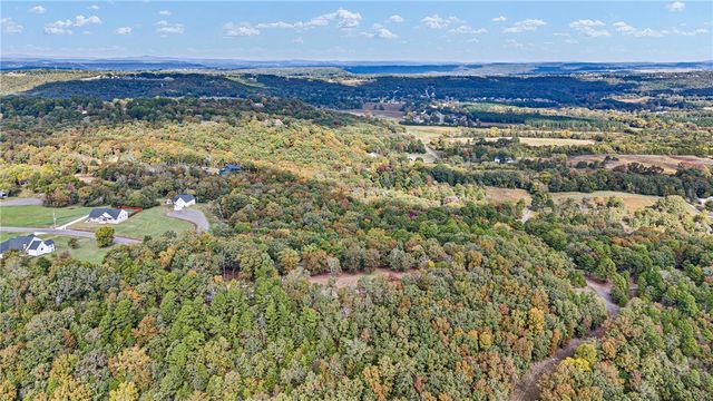 219 Apple Lane, Russellville, AR 72802