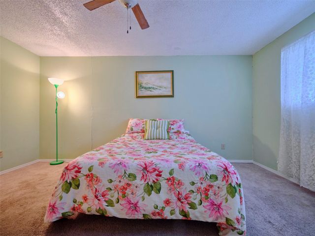 9438 Cedar Point Circle, Houston, TX 77070