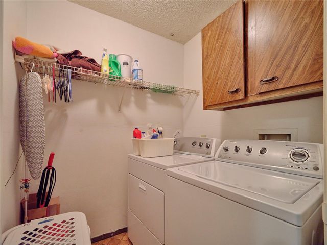 9438 Cedar Point Circle, Houston, TX 77070