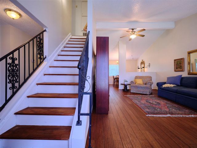 9438 Cedar Point Circle, Houston, TX 77070