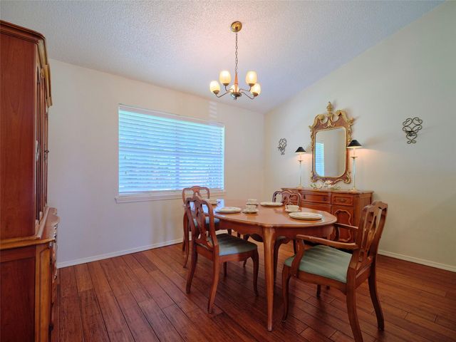 9438 Cedar Point Circle, Houston, TX 77070