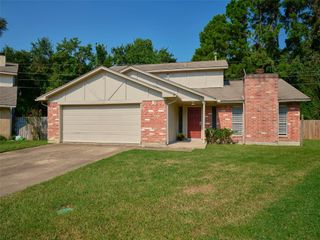 9438 Cedar Point Circle, Houston, TX 77070