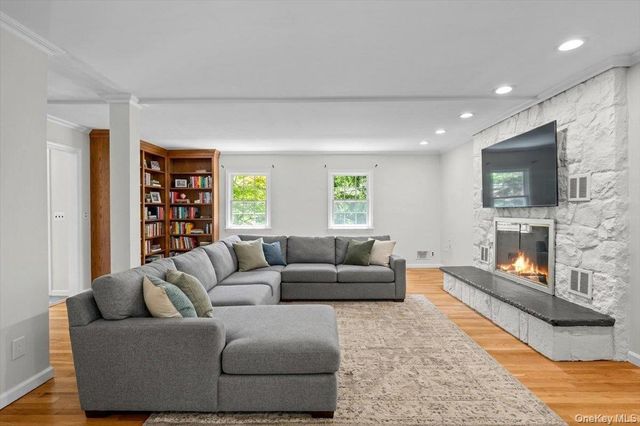 79 N Healy Avenue, Hartsdale, NY 10530