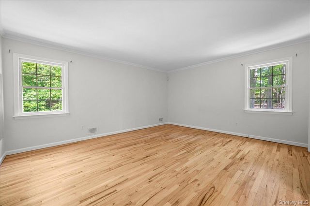 79 N Healy Avenue, Hartsdale, NY 10530
