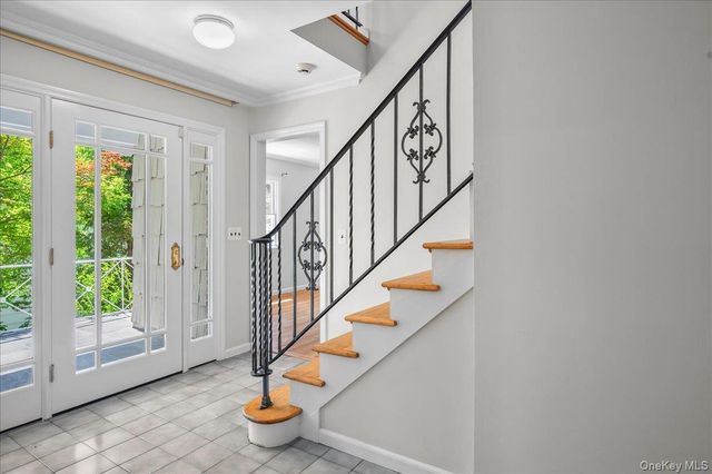 79 N Healy Avenue, Hartsdale, NY 10530