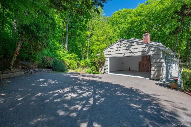 79 N Healy Avenue, Hartsdale, NY 10530
