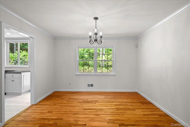 79 N Healy Avenue, Hartsdale, NY 10530