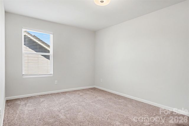 5048 Thomasville Drive, Belmont, NC 28012