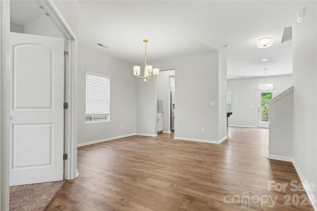 5048 Thomasville Drive, Belmont, NC 28012