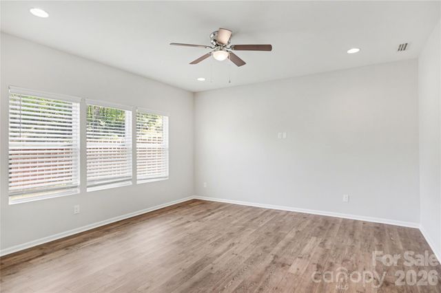 5048 Thomasville Drive, Belmont, NC 28012