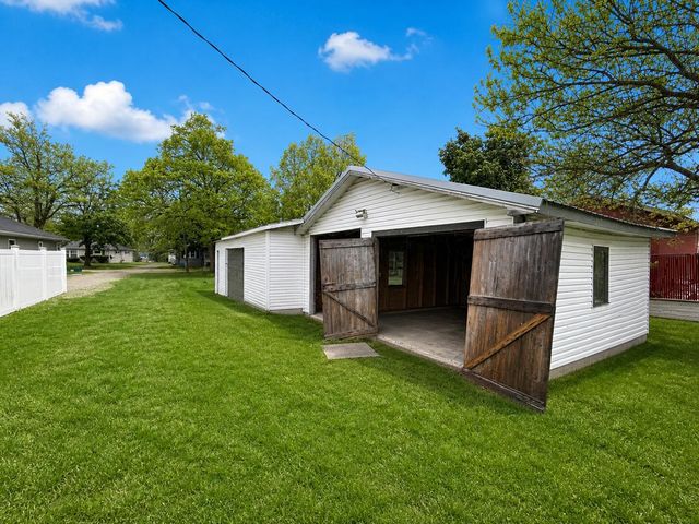 552 E Chillicothe Avenue 552 E Chillicothe Avenue, Bellefontaine, OH 43311