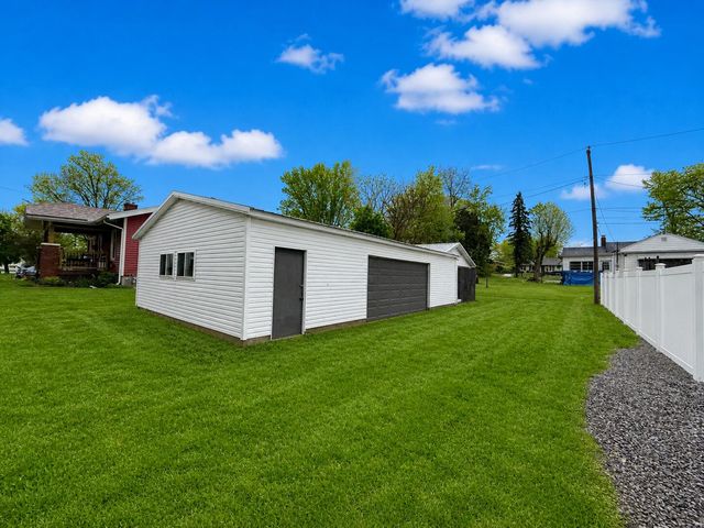 552 E Chillicothe Avenue 552 E Chillicothe Avenue, Bellefontaine, OH 43311