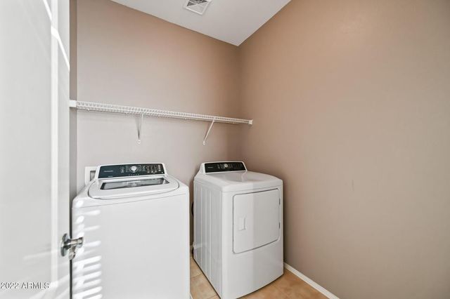 3652 E Temecula Way, Gilbert, AZ 85297