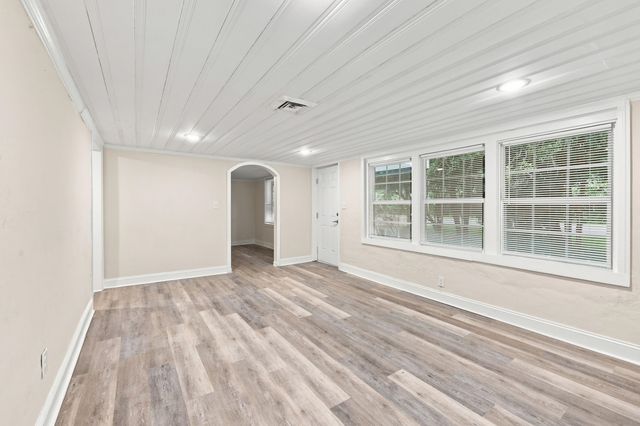 2402 Highway 15, Myrtle Beach, SC 29577