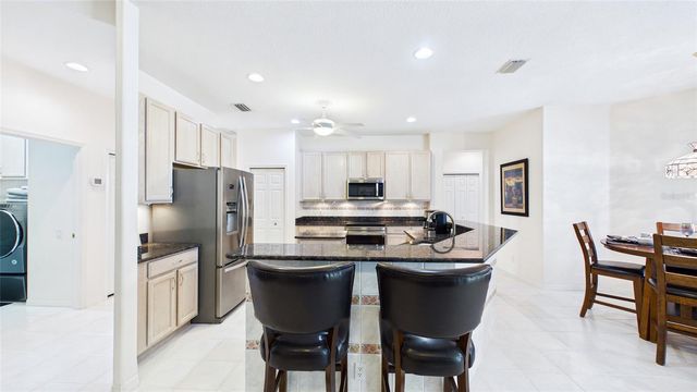 2220 ELIZABETH WAY, Dunedin, FL 34698