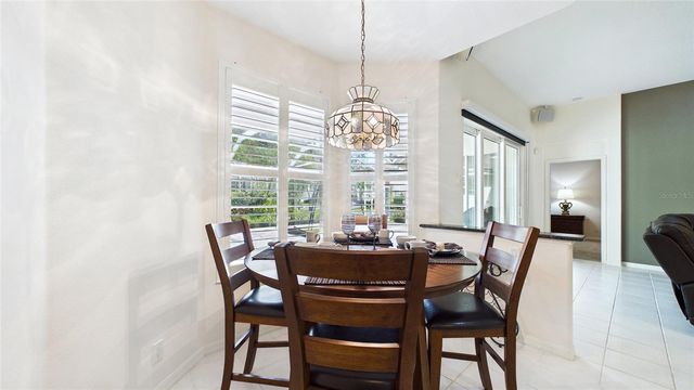 2220 ELIZABETH WAY, Dunedin, FL 34698