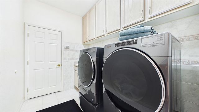 2220 ELIZABETH WAY, Dunedin, FL 34698