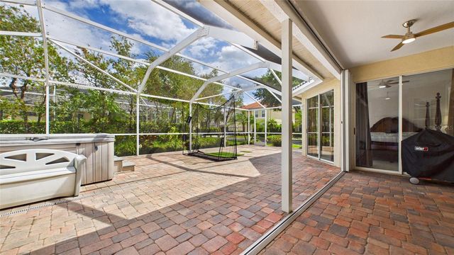 2220 ELIZABETH WAY, Dunedin, FL 34698