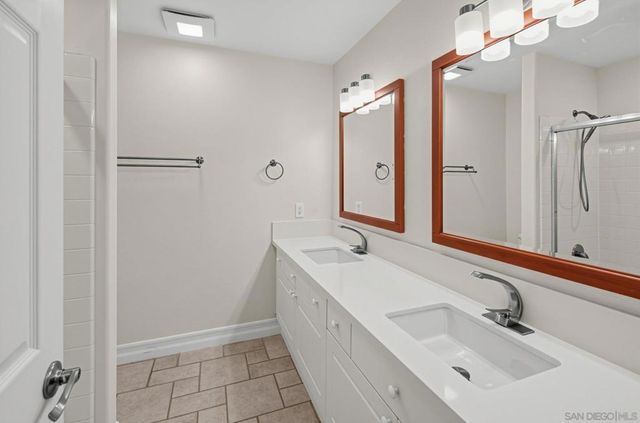 6268 Canyon Bluff Ct, San Diego, CA 92121