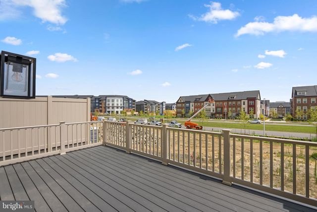 10124 DALMATIAN ST, Rockville, MD 20850