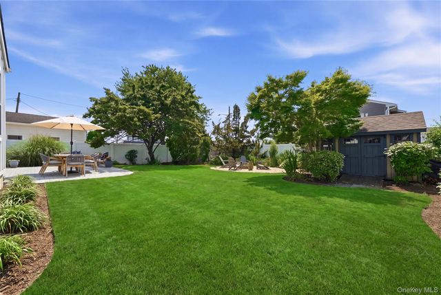 240 Eaton Lane, West Islip, NY 11795