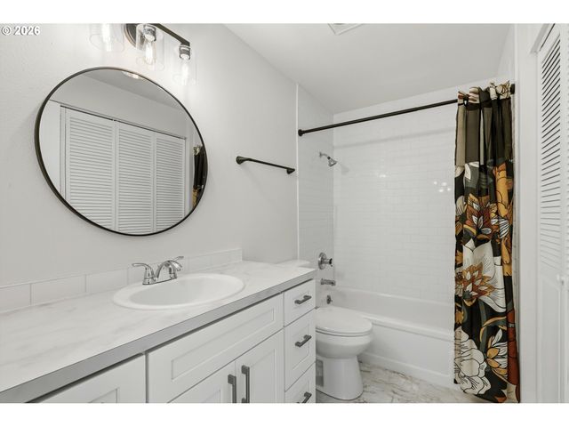 1267 Ne 183RD Ave, Portland, OR 97230