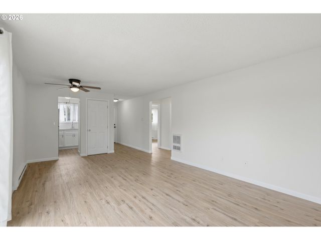 1267 Ne 183RD Ave, Portland, OR 97230