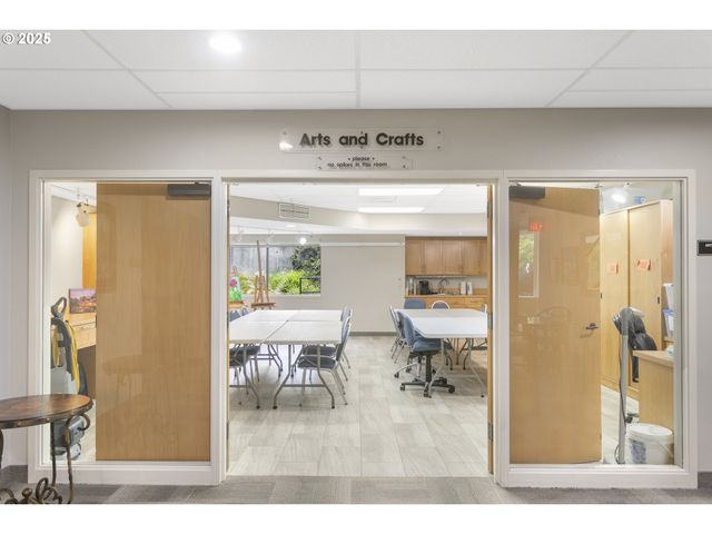 2512 Se BAYPOINT Dr 37, Vancouver, WA 98683