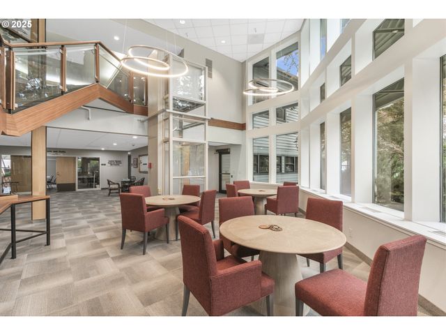 2512 Se BAYPOINT Dr 37, Vancouver, WA 98683