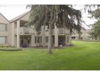 2512 Se BAYPOINT Dr 37, Vancouver, WA 98683