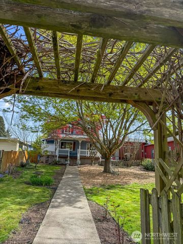 1721 McDougall Avenue, Everett, WA 98201