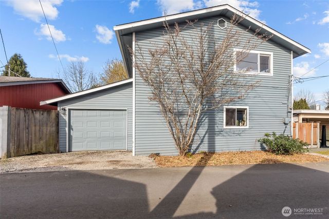 1721 McDougall Avenue, Everett, WA 98201