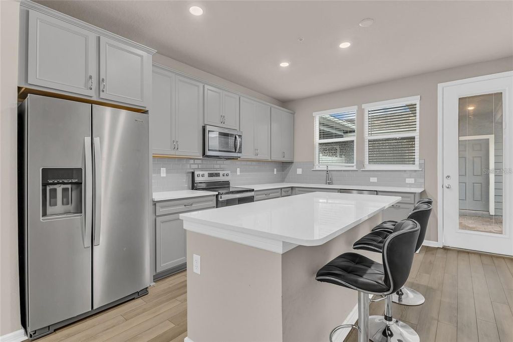 Image 5 of property listing at 14328 SAPELO BEACH DRIVE, Orlando, FL 32827