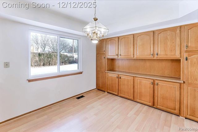 11503 Anna Lisa Drive, Sterling Heights, MI 48312