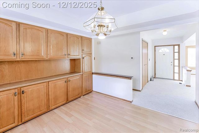 11503 Anna Lisa Drive, Sterling Heights, MI 48312