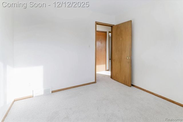 11503 Anna Lisa Drive, Sterling Heights, MI 48312