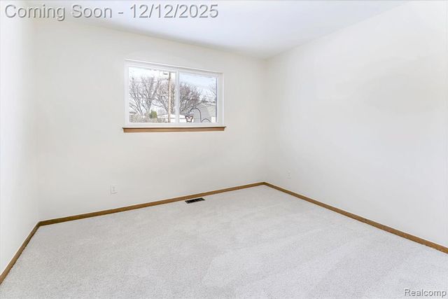 11503 Anna Lisa Drive, Sterling Heights, MI 48312