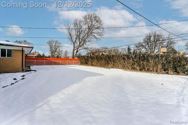 11503 Anna Lisa Drive, Sterling Heights, MI 48312