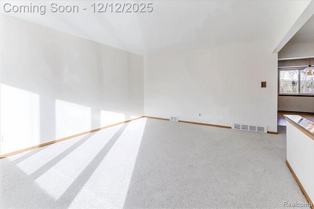 11503 Anna Lisa Drive, Sterling Heights, MI 48312