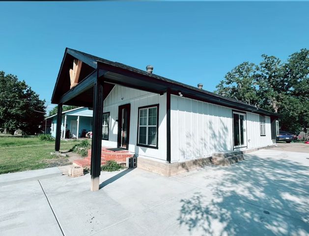 428 Hettie Street, Denton, TX 76209