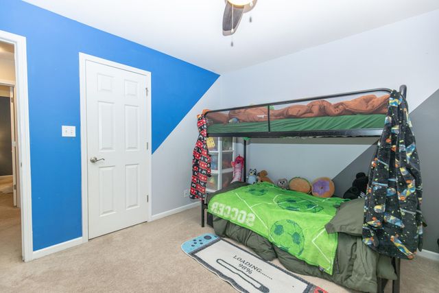 1927 Cory Lane, Chesterton, IN 46304