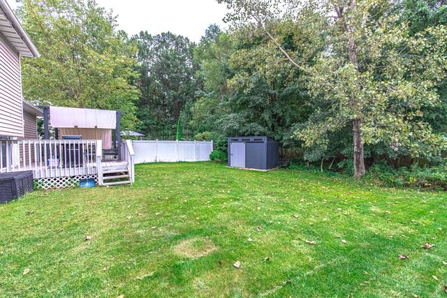 1927 Cory Lane, Chesterton, IN 46304