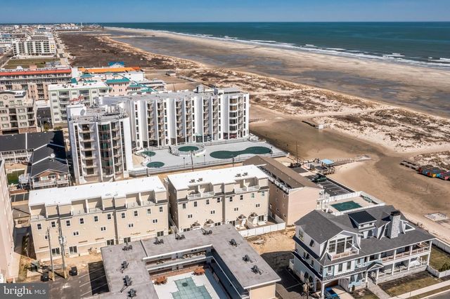 418-420 E FARRAGUT RD #C, Wildwood Crest, NJ 08260