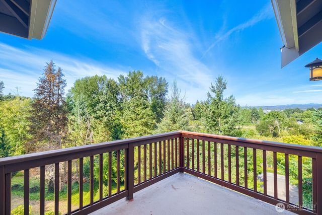5537 163rd Court NE, Redmond, WA 98052