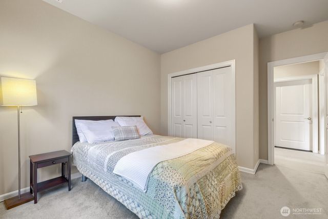5537 163rd Court NE, Redmond, WA 98052