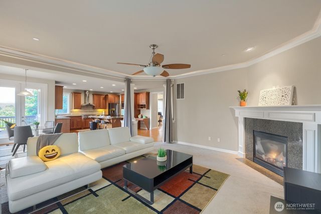 5537 163rd Court NE, Redmond, WA 98052