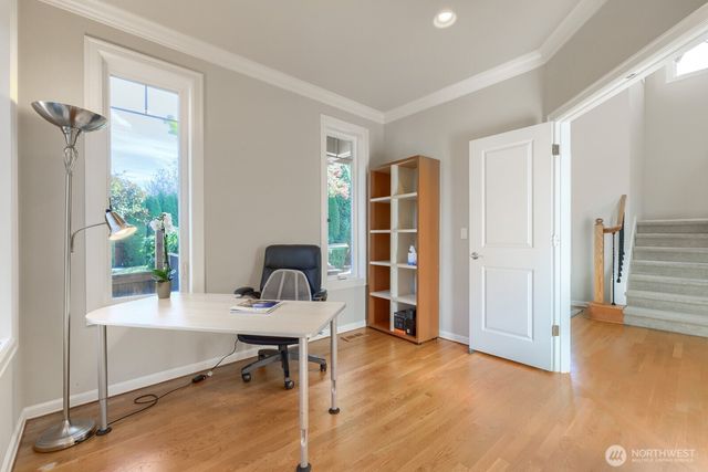 5537 163rd Court NE, Redmond, WA 98052