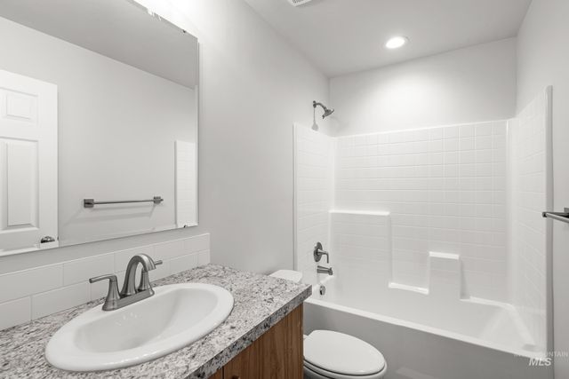 1667 Celina St, Middleton, ID 83644