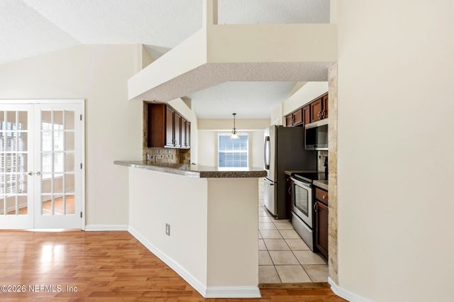 2928 WATERS VIEW Circle, Orange Park, FL 32073