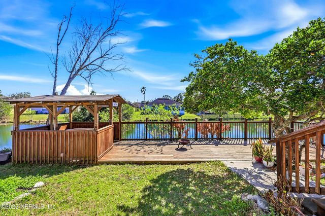 2928 WATERS VIEW Circle, Orange Park, FL 32073